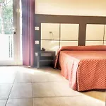 Alla Terrazza Отель 3*